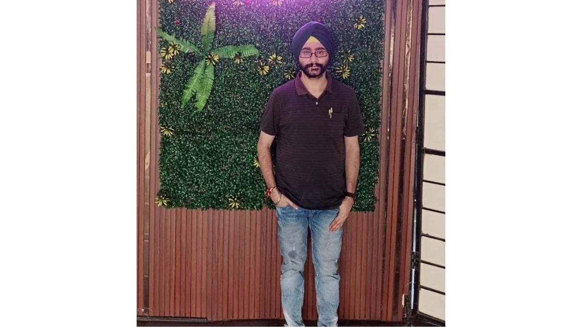 Chet Kamal Parkash on Diwali: “The Festival That Teaches Us to Light Up from Within” Chet Kamal Parkash on Diwali: “The Festival That Teaches Us to Light Up from Within”